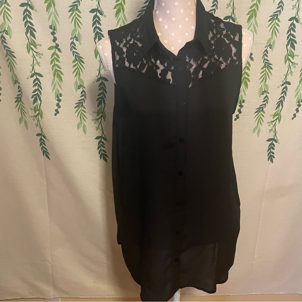 Size 12 Black Lace Shirt D1